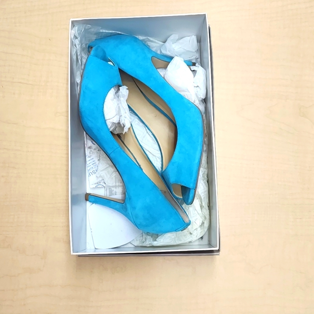 Ivanka Trump pumps, sz 8.5